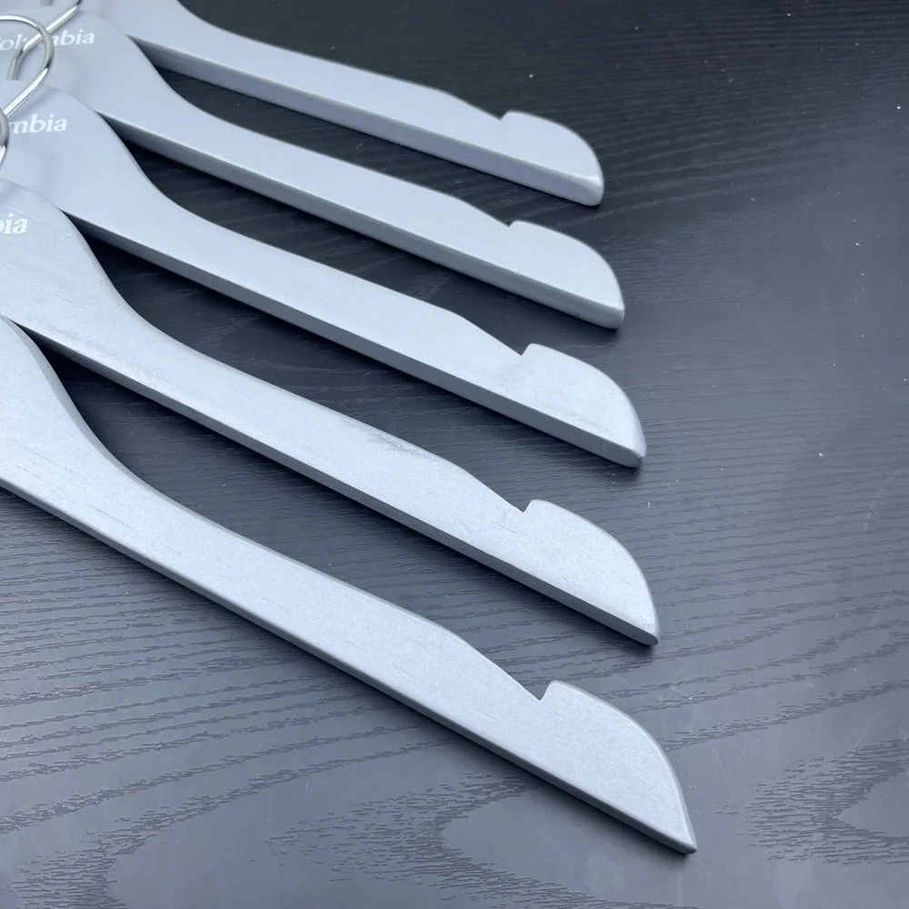 Columbia Sportswear Company Wooden Clothes Hangers Gray Set‎ of 5